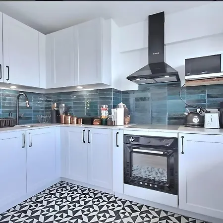 Paradis Du Canal St-martin Et Jardin Villemin Apartment